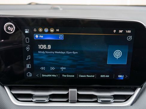 Certified 2026 Chevrolet Equinox LT image 30