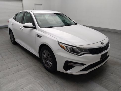Used 2020 Kia Optima LX image 13