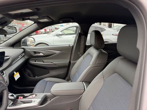 New 2026 Buick Envista Preferred FWD image 14