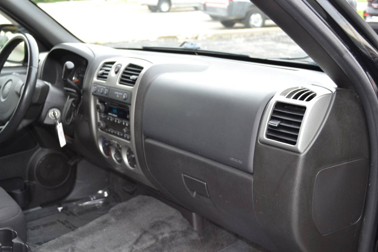 Used 2011 Chevrolet Colorado LT AWD/4WD image 22