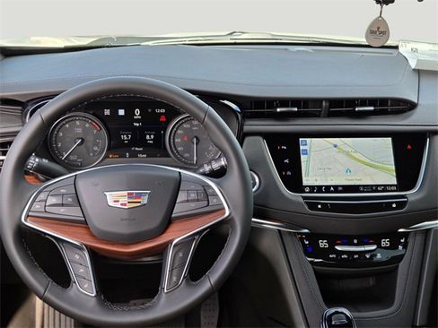 New 2026 Cadillac XT5 Premium Luxury w/ Driver Assist Package image 12