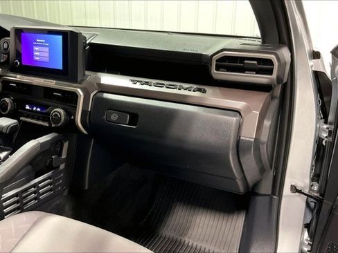 Certified 2024 Toyota Tacoma SR5 image 17