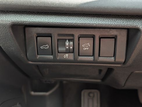 Used 2024 Subaru Outback Limited AWD/4WD image 26