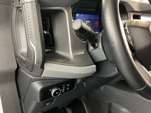 Used 2024 Ford Bronco Big Bend image 23