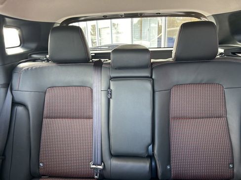 New 2026 Nissan Kicks SR image 12