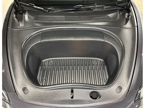 Used 2024 Tesla Model 3 Long Range RWD image 4