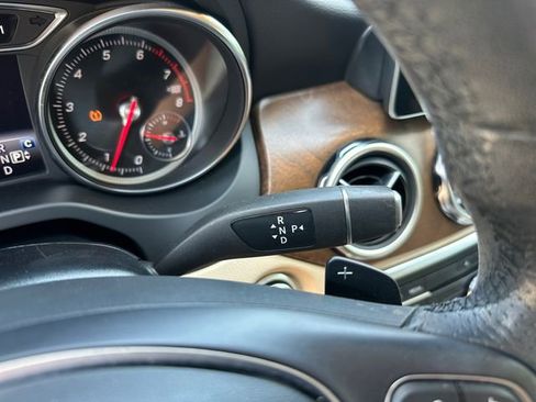 Used 2018 Mercedes-Benz GLA 250 image 25