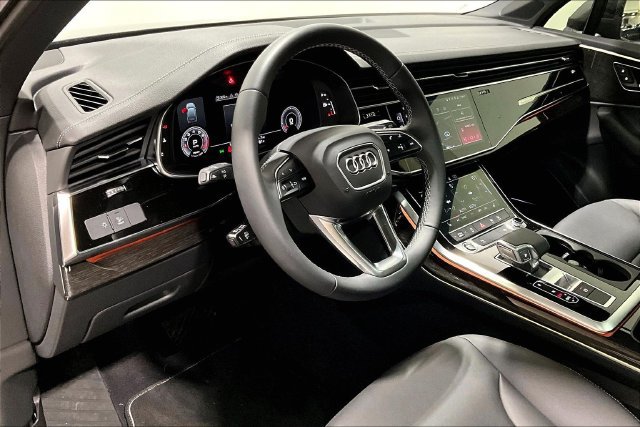 Certified 2026 Audi Q7 2.0T Premium AWD/4WD image 7