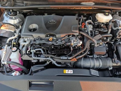 Used 2026 Toyota Camry SE FWD image 33