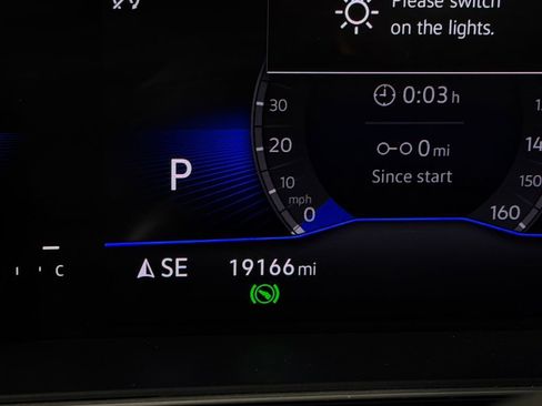 Used 2025 Volkswagen Jetta Sport FWD image 17