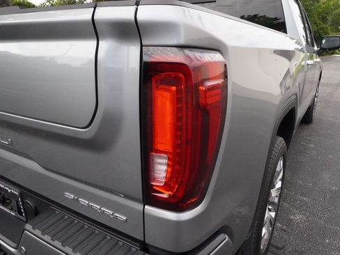 Used 2025 GMC Sierra 1500 Denali w/ Denali Reserve Package AWD/4WD image 36