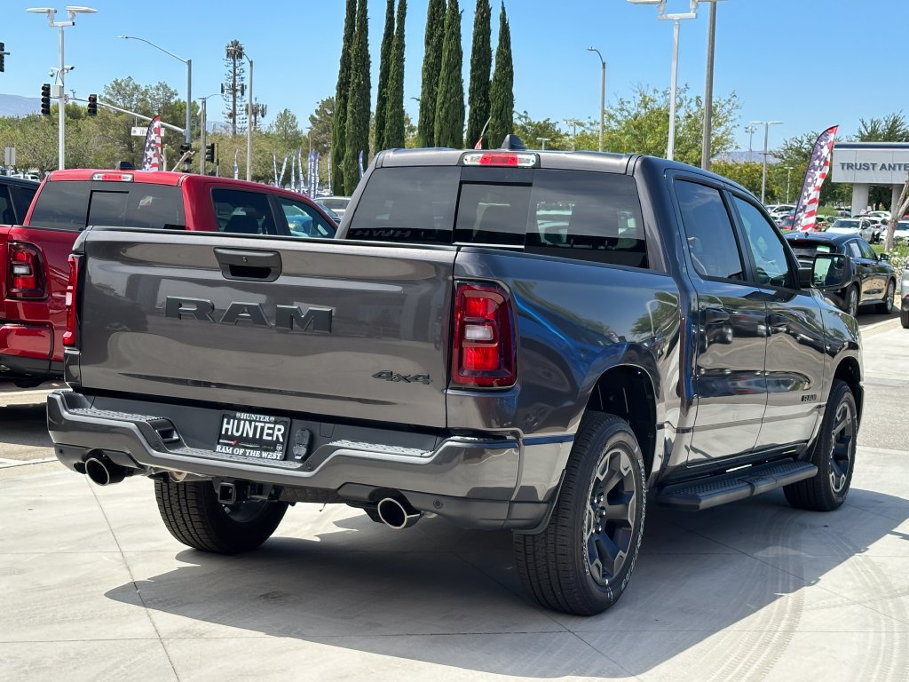New 2026 RAM 1500 Express AWD/4WD image 7