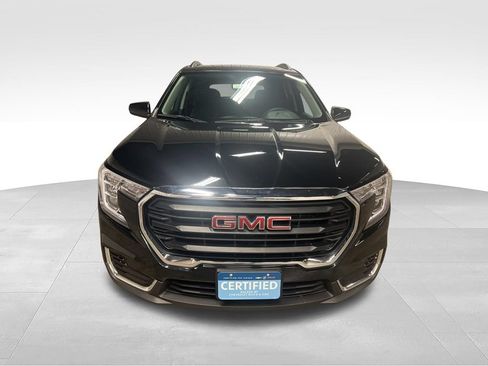 Certified 2023 GMC Terrain SLE w/ Driver Convenience Package AWD/4WD image 4