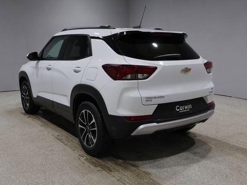 Used 2024 Chevrolet TrailBlazer LT w/ Convenience Package image 6