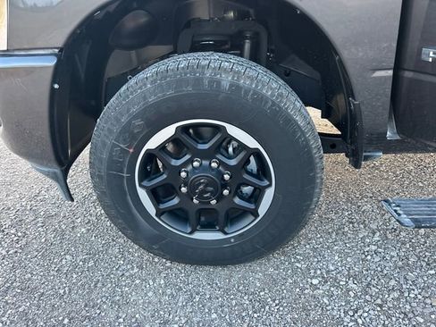 Used 2025 RAM 3500 Laramie image 44
