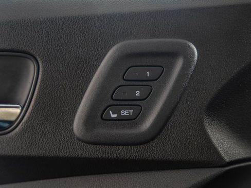 Used 2016 Honda CR-V Touring image 42