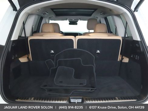 Used 2024 Mercedes-Benz GLS 580 4MATIC image 40