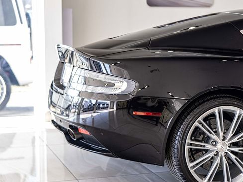 Used 2013 Aston Martin DB9 Coupe image 12