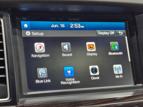 Used 2017 Genesis G80 3.8 RWD image 41