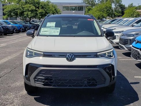 New 2026 Volkswagen Taos SE AWD/4WD image 5