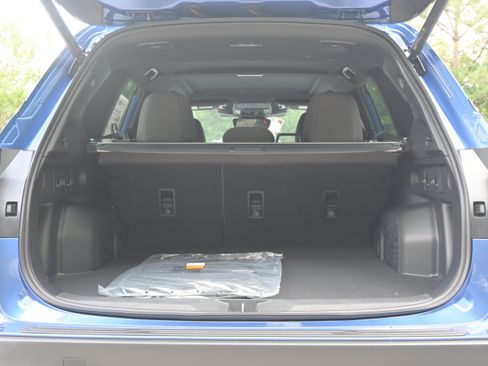 New 2026 Subaru Forester Premium AWD/4WD image 34