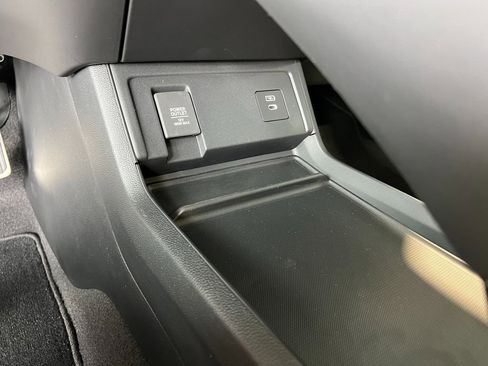 Used 2025 Acura RDX A-Spec image 25