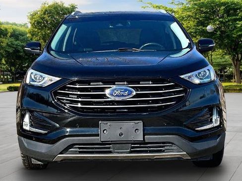 Certified 2020 Ford Edge Titanium image 3