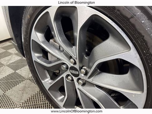 Used 2022 Lincoln Nautilus Reserve image 62