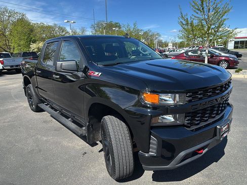Used 2021 Chevrolet Silverado 1500 Custom Trail Boss AWD/4WD image 7