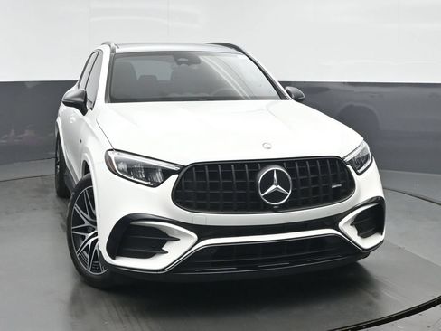 Used 2024 Mercedes-Benz GLC 43 AMG 4MATIC image 8