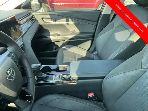 Used 2026 Toyota Camry XLE FWD image 9