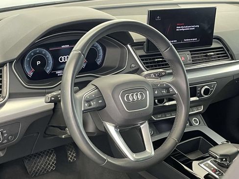 Certified 2025 Audi Q5 2.0T Premium AWD/4WD image 4