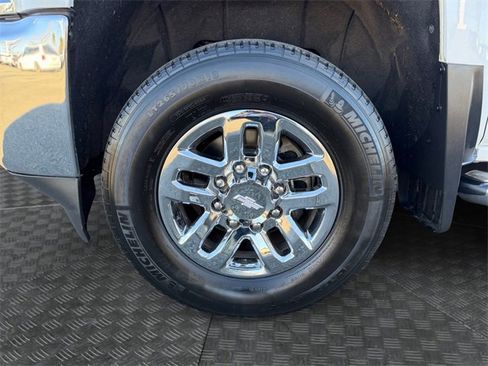 Used 2018 Chevrolet Silverado 2500 LT w/ All Star Edition image 14