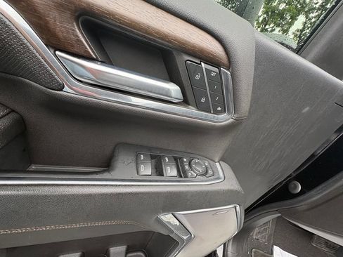 Used 2024 Chevrolet Silverado 3500 High Country w/ High Country Premium Package AWD/4WD image 16