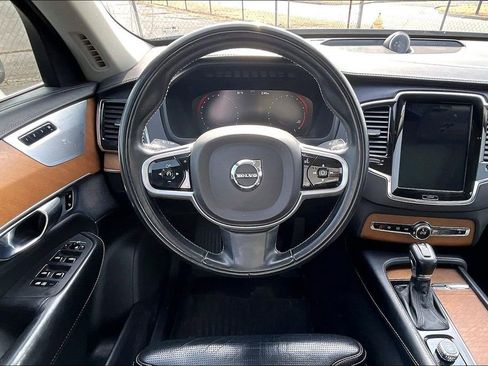 Used 2018 Volvo XC90 T6 Inscription w/ Convenience Package image 8