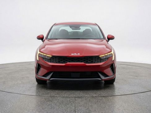 Used 2025 Kia K4 FWD image 2