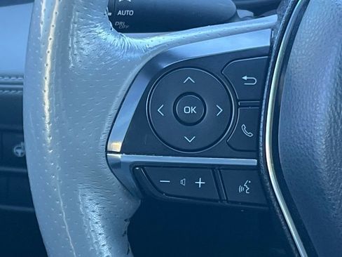 Used 2021 Toyota Avalon Limited image 20