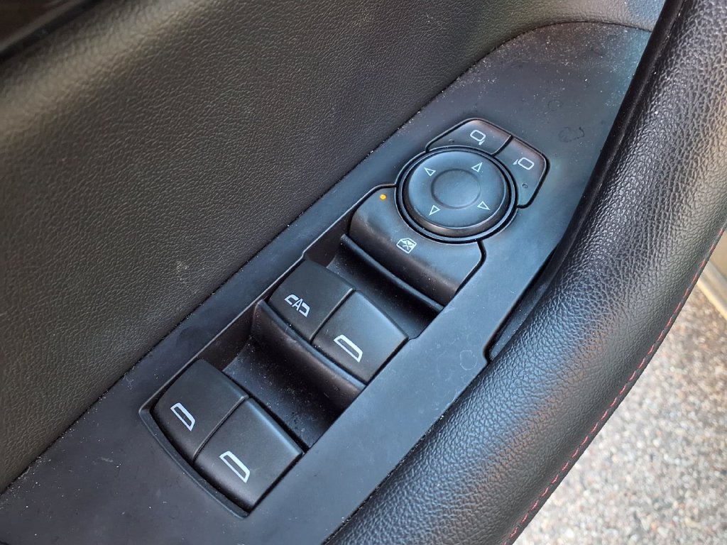 Used 2024 Chevrolet Blazer RS w/ Driver Confidence II Package AWD/4WD image 19