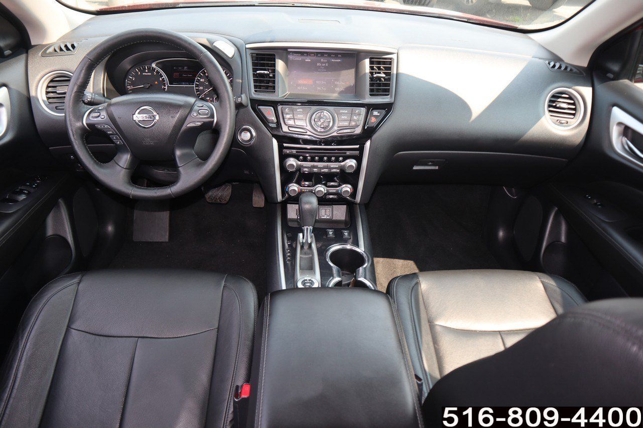 Used 2018 Nissan Pathfinder SV w/ SV Tech Package AWD/4WD image 14