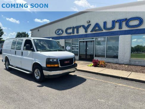 Used 2025 GMC Savana 2500 w/ Driver Convenience Package RWD image 1