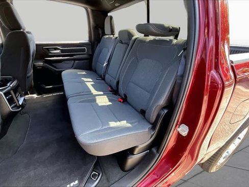 Used 2022 RAM 1500 Big Horn AWD/4WD image 19