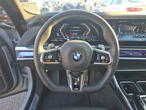 Used 2026 BMW 740i RWD image 7