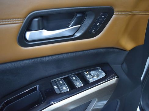 Certified 2023 Nissan Pathfinder Platinum w/ Cargo Package image 15