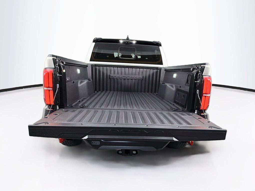 Used 2026 Toyota Tacoma TRD Pro AWD/4WD image 26