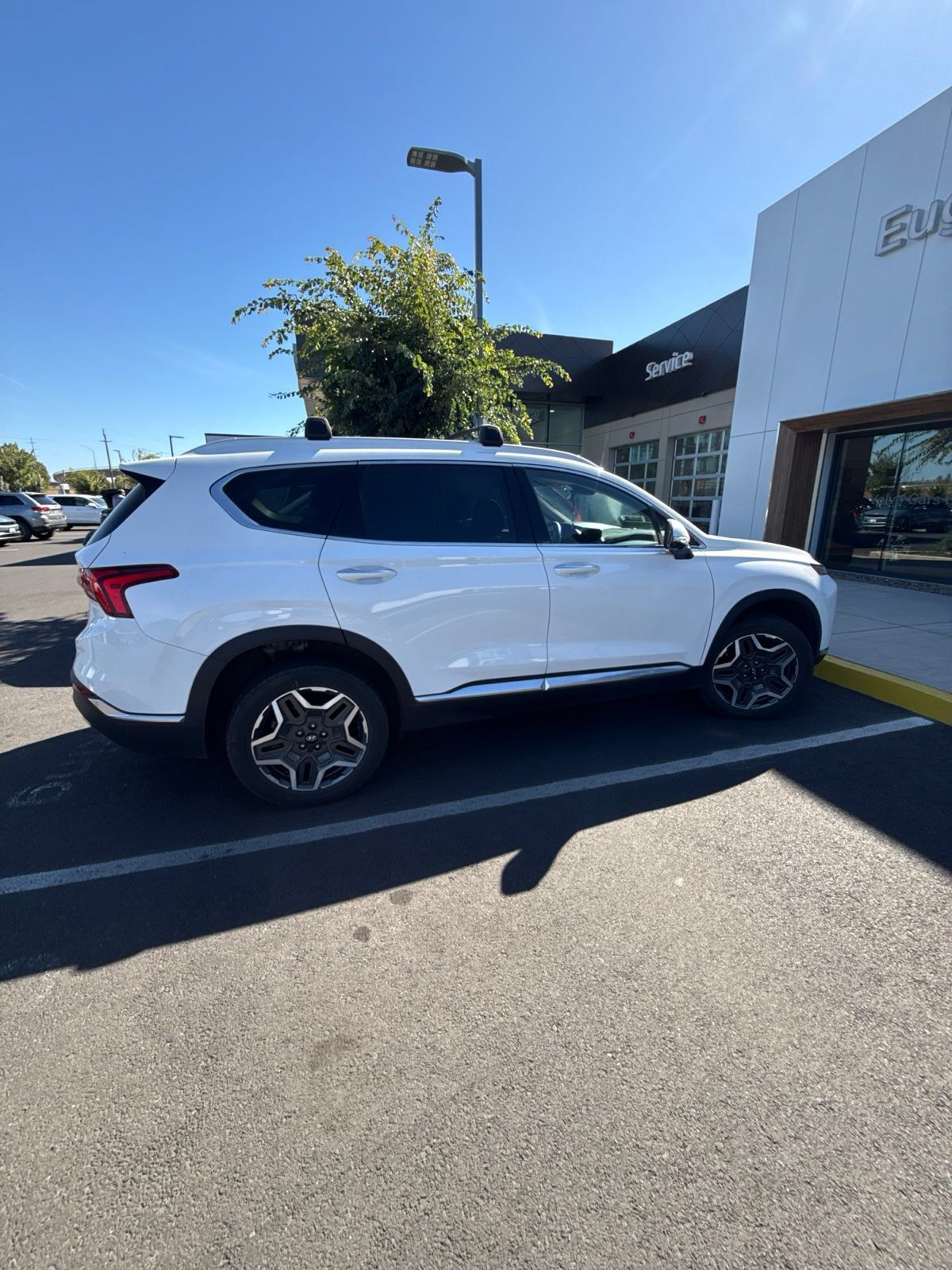 Used 2023 Hyundai Santa Fe SEL Premium AWD/4WD image 2