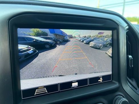 Used 2020 Chevrolet Silverado 1500 LT w/ Texas Edition image 2