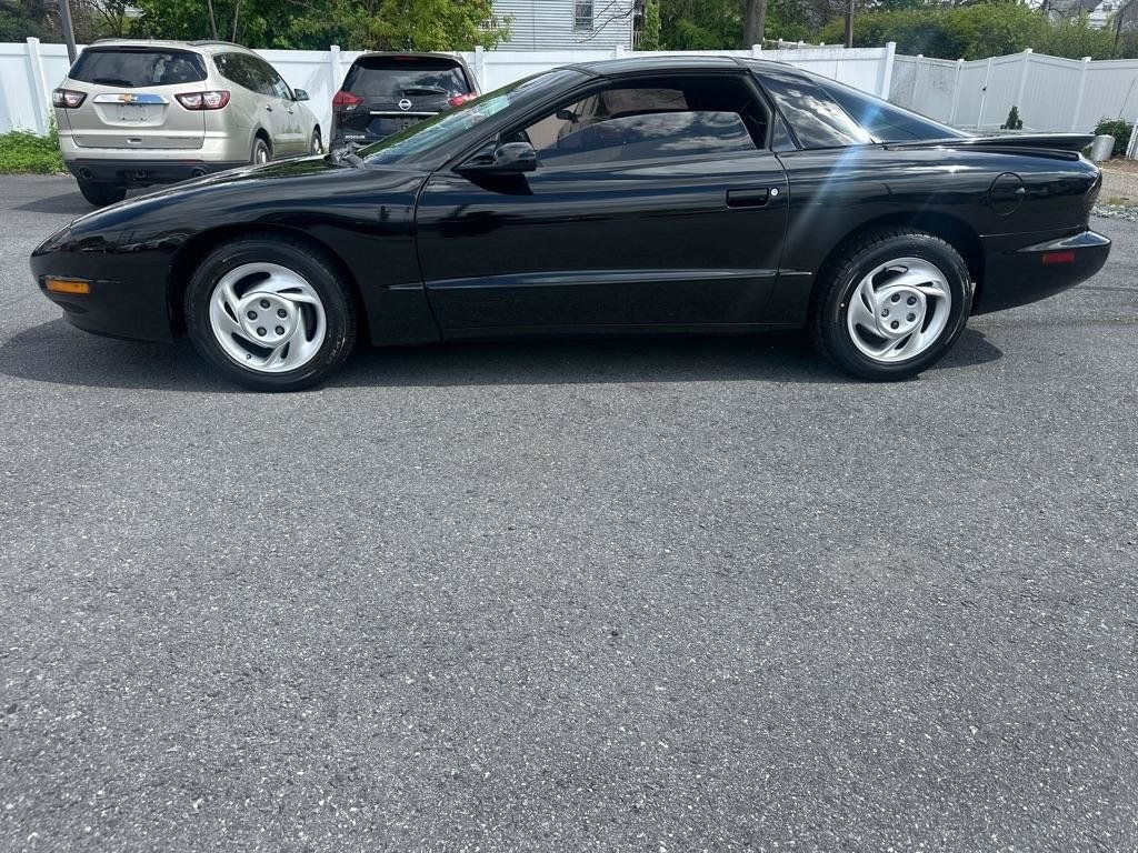 Used 1994 Pontiac Firebird Trans Am RWD image 5
