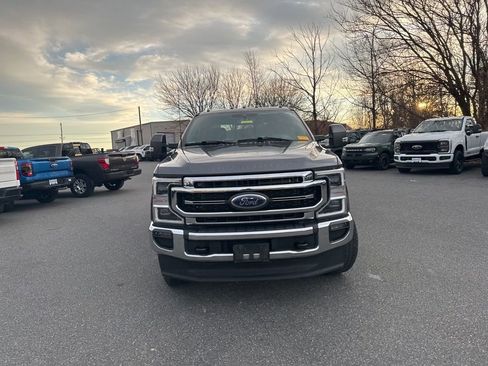 Used 2022 Ford F350 Lariat w/ Lariat Ultimate Package image 2