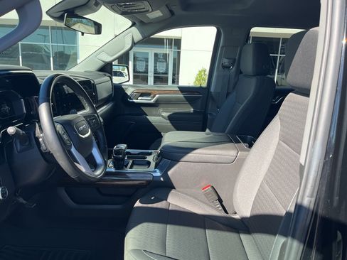 Used 2023 GMC Sierra 1500 Elevation image 16