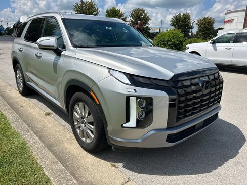 Used 2024 Hyundai Palisade SEL AWD/4WD image 2